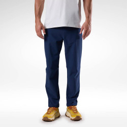 PANTALON M TECH CHINO PANT - 715 DARK NAVY
