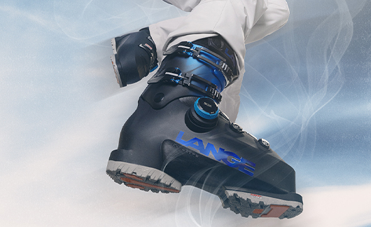 LANGE Skischuhe